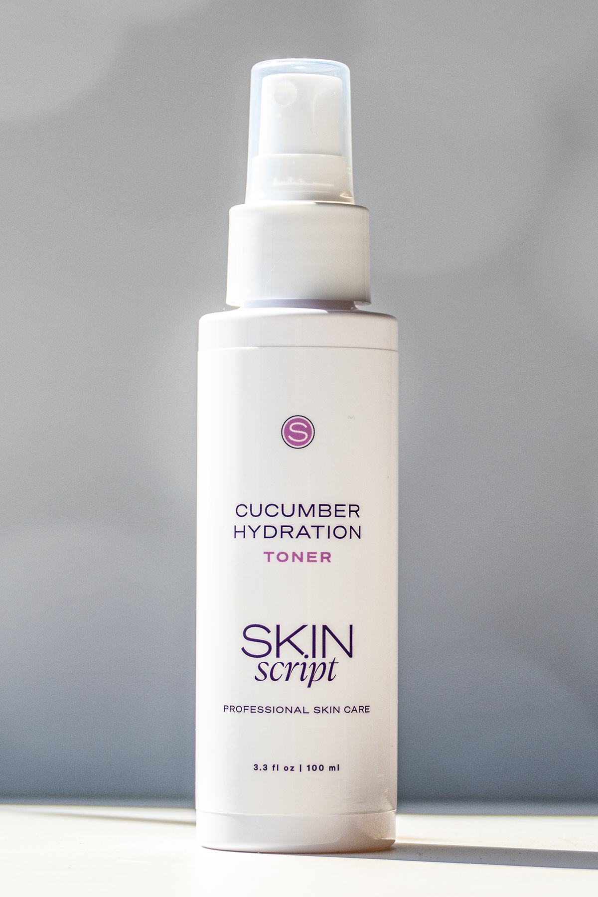 Skin Script Cucumber Hydrating Toner balances PH and hydrates the skin 