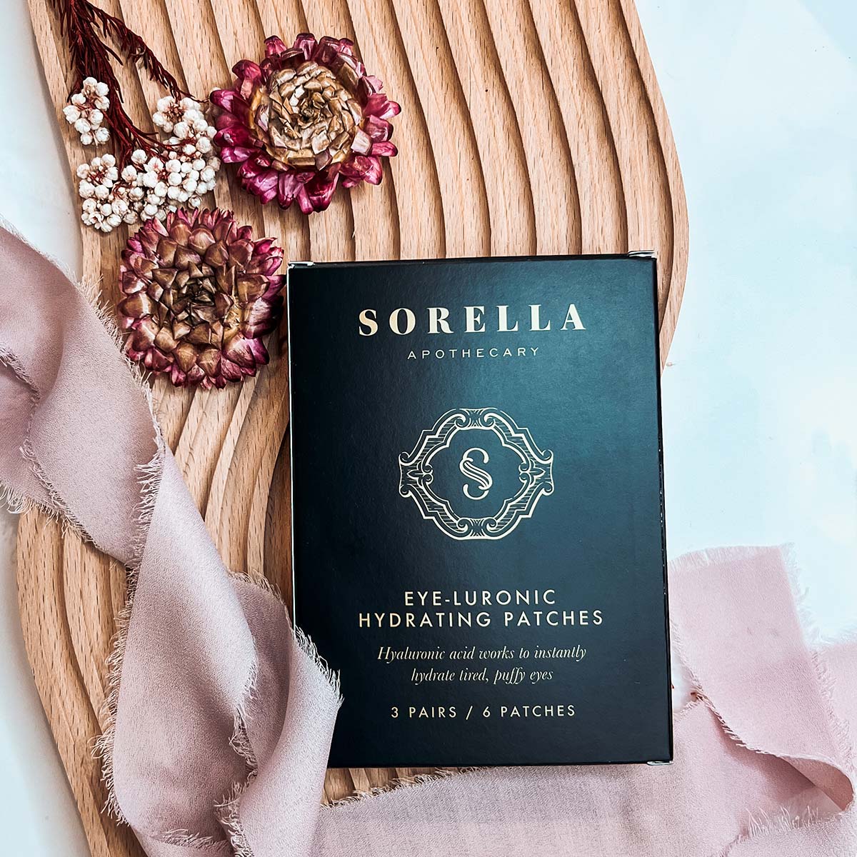 Sorella Apothecary Eye- Luronic Hydrating Patches are a  perfect way to plump the eye area leaving it looking revived and vibrant
